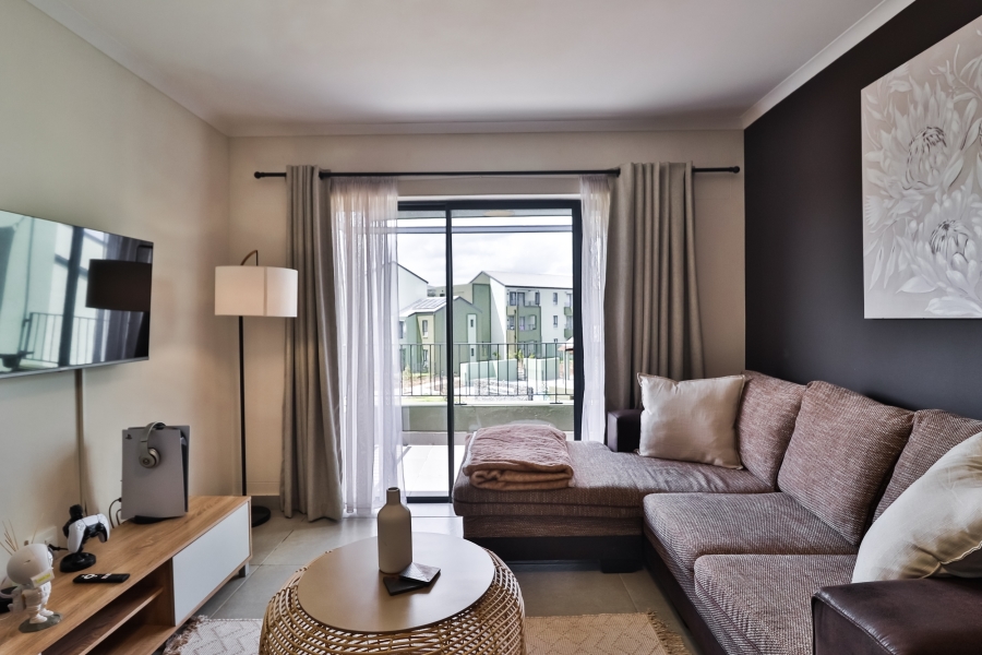 2 Bedroom Property for Sale in Jakarandas Western Cape